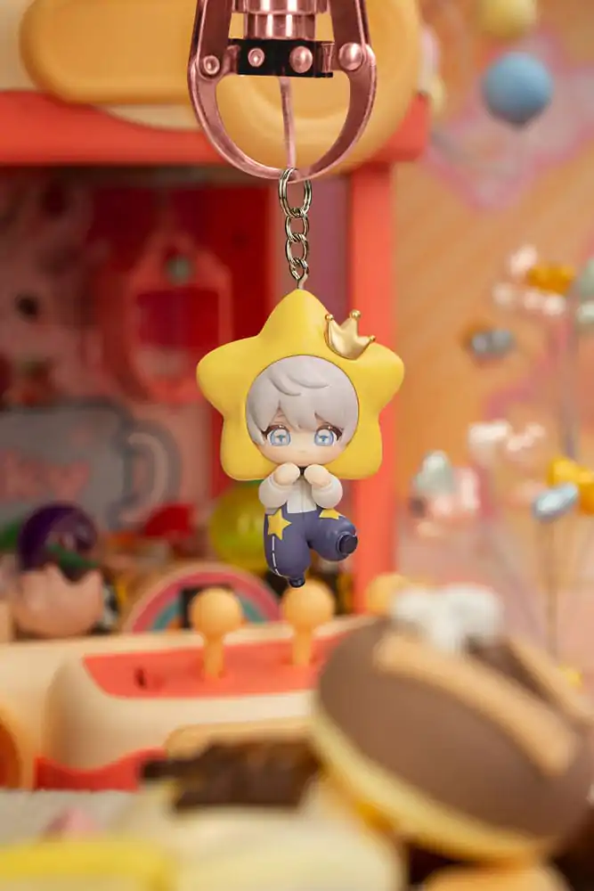 Love and Deepspace Figura ChiBi Xavier, ki guga s srcem, 5 cm fotografija izdelka