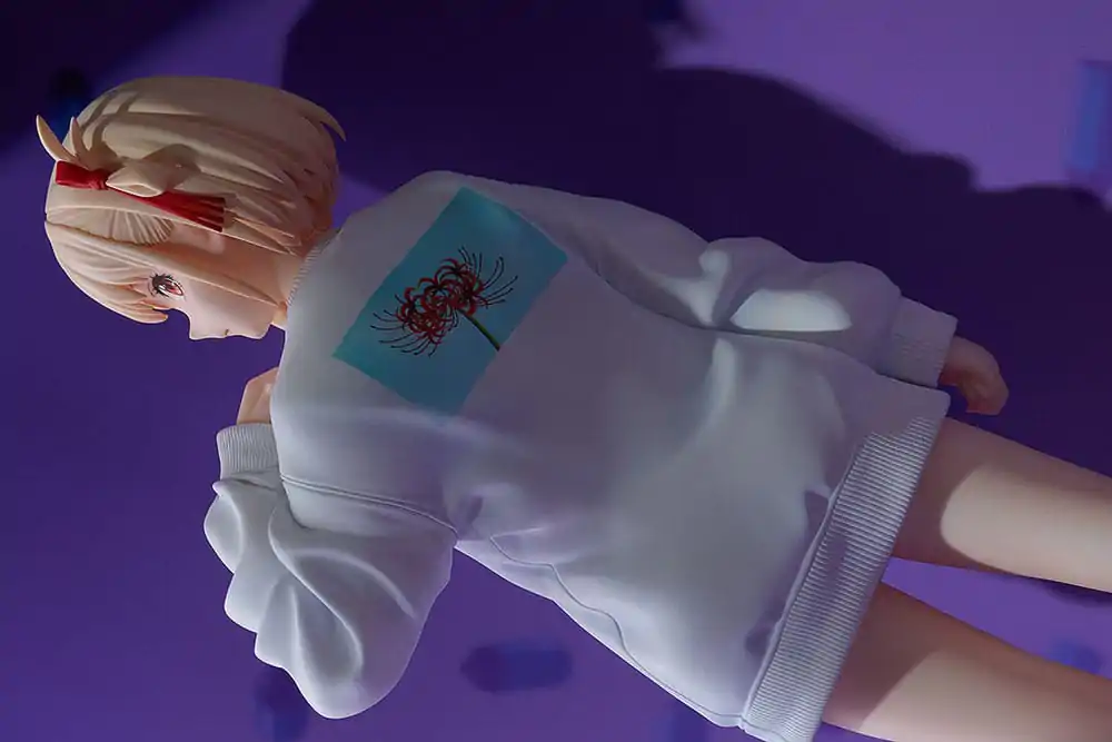 Lycoris Recoil PVC Kip 1/7 Chisato Nishikigi: Oversized Sweatshirt Ver. 25 cm fotografija izdelka