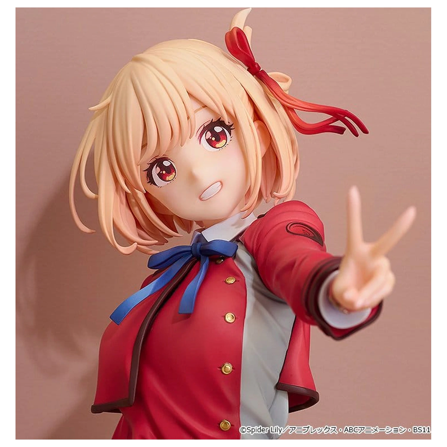 Lycoris Recoil PVC figura Chisato Nishikigi: Key Visual Ver. 27 cm fotografija izdelka