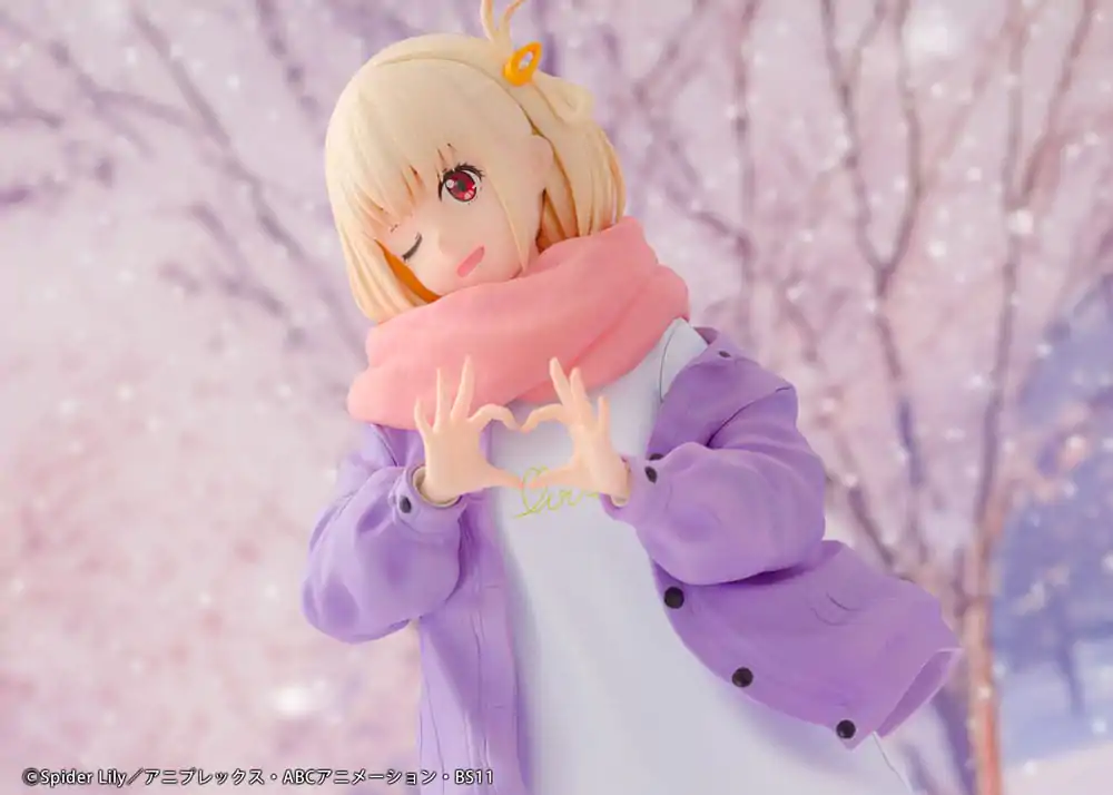 Lycoris Recoil PVC Kip 1/7 Chisato Nishikigi Winter Ver. 23 cm fotografija izdelka