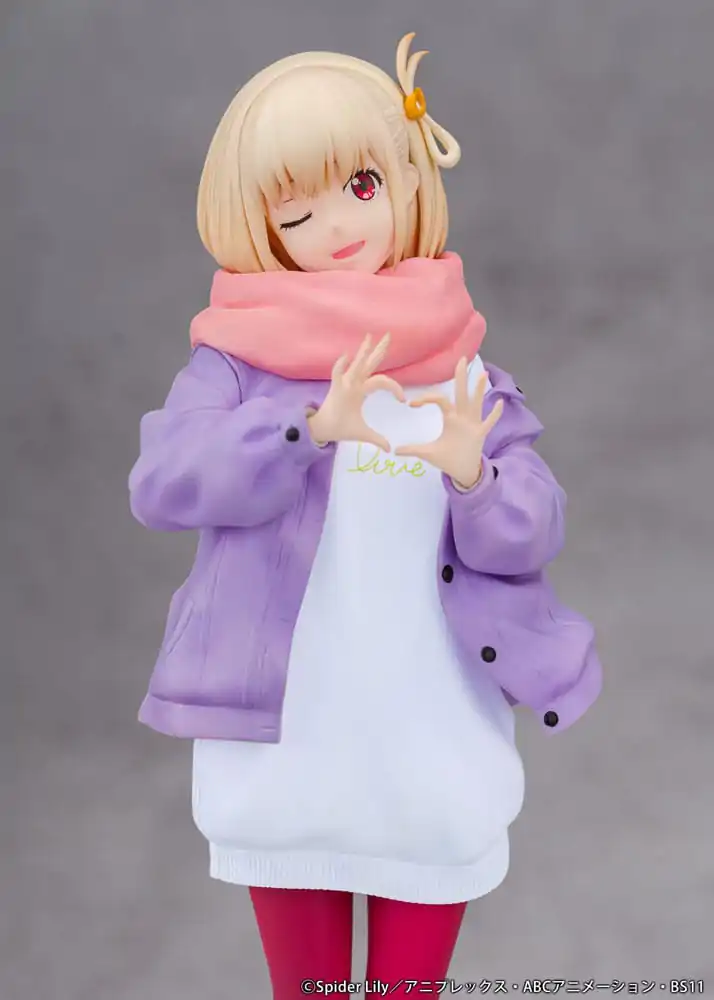 Lycoris Recoil PVC Kip 1/7 Chisato Nishikigi Winter Ver. 23 cm fotografija izdelka