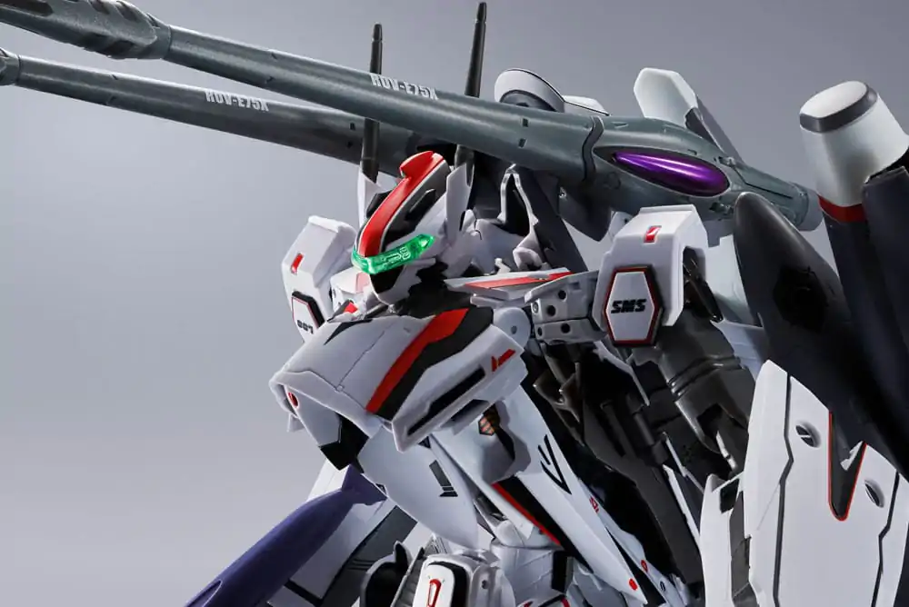 Macross Frontier DX Chogokin akcijska figura Tornado Messiah Valkyrie Alto Saotome Use Revival Ver. 25 cm fotografija izdelka