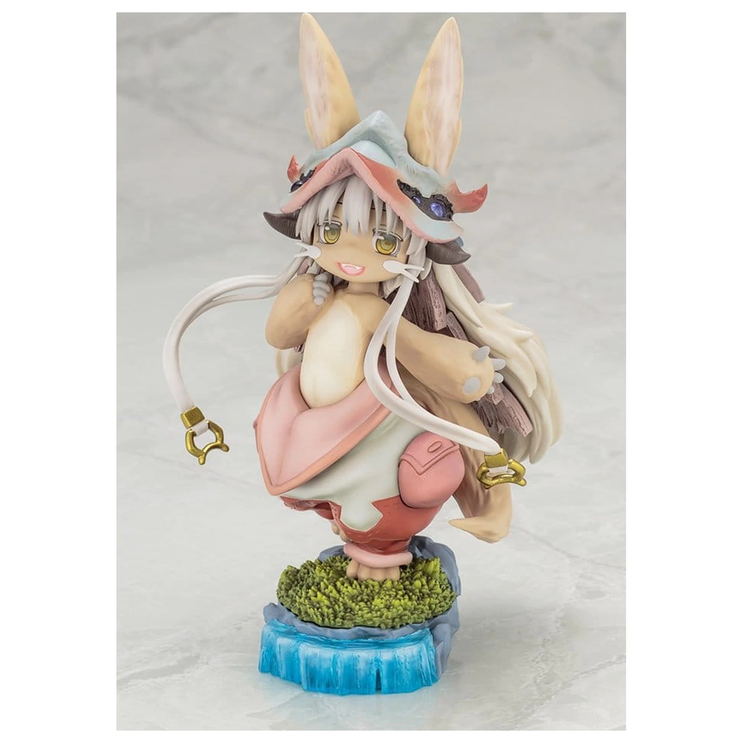 Made in Abyss: Awakening Mystery PVC figurica Nanachi 14 cm fotografija izdelka