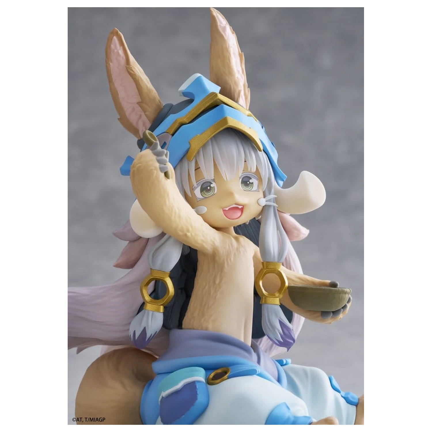 Made in Abyss namizna ljubka PVC figura Nanachi (Mealtime ver.) 13 cm fotografija izdelka