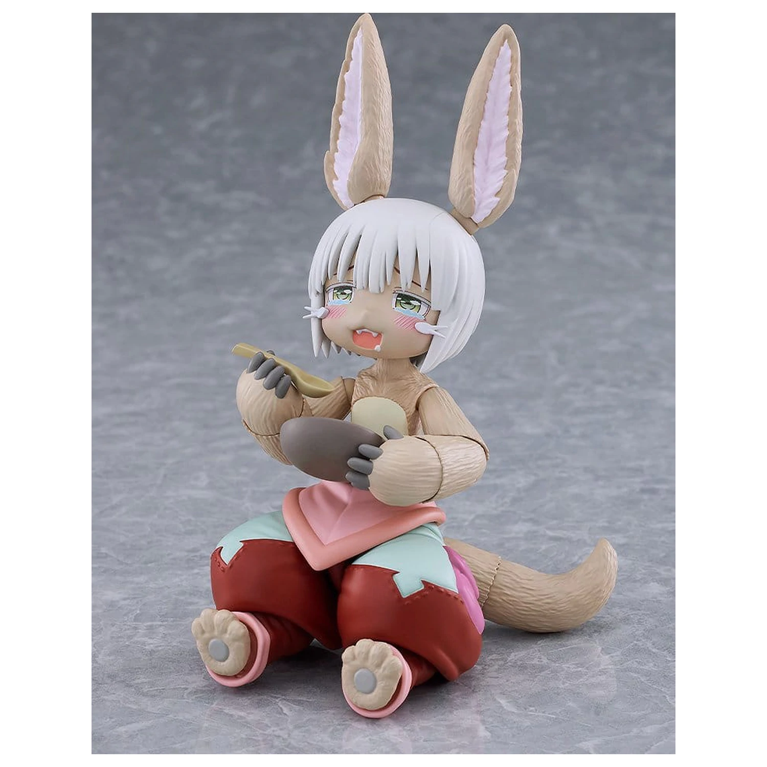 Made in Abyss Figma Akcijska figura Nanachi 11 cm fotografija izdelka