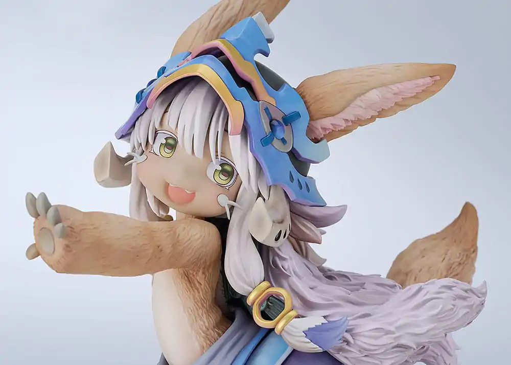 Made in Abyss: The Golden City of the Scorching Sun PVC kip 1/8 Nanachi: New Outfit Ver. 19 cm fotografija izdelka