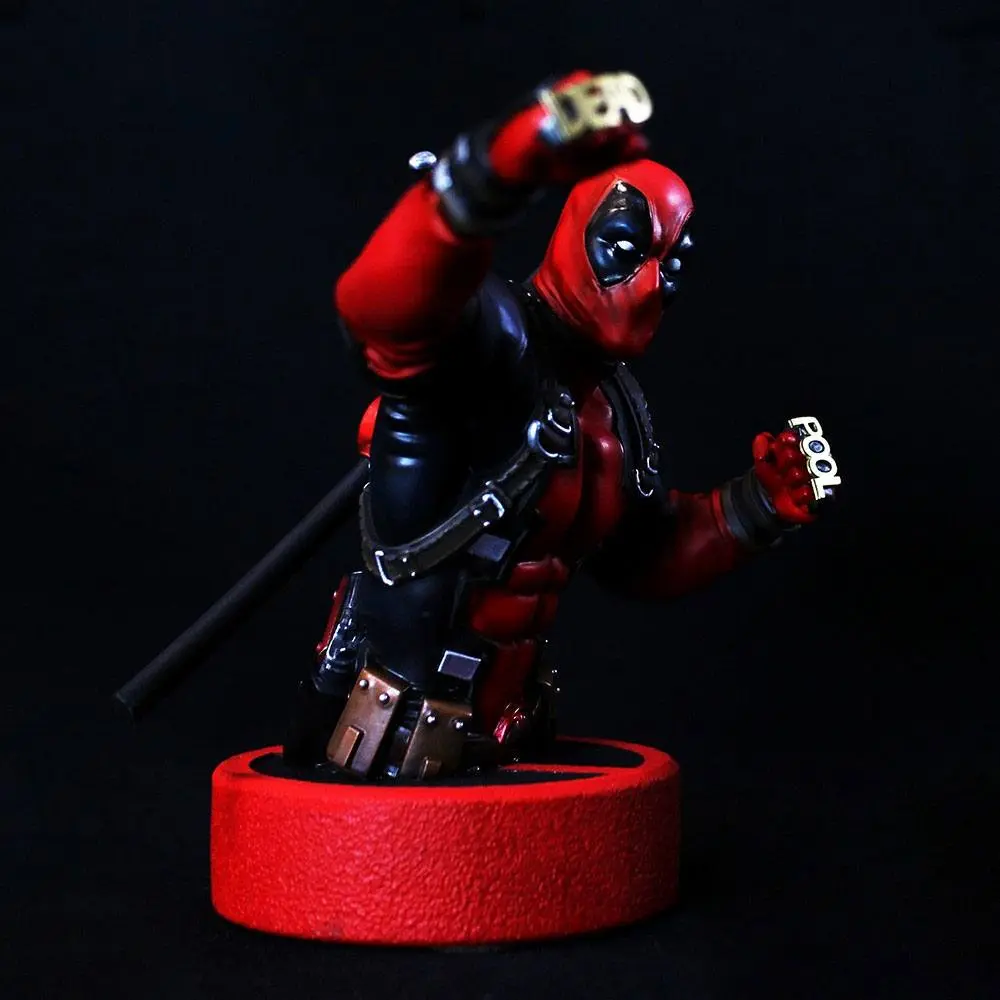 Marvel doprsni kip 1/6 Deadpool 16 cm fotografija izdelka