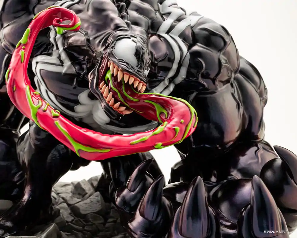 Marvel ARTFX Artist Series PVC Kip 1/6 Venom Armed & Dangerous 22 cm fotografija izdelka