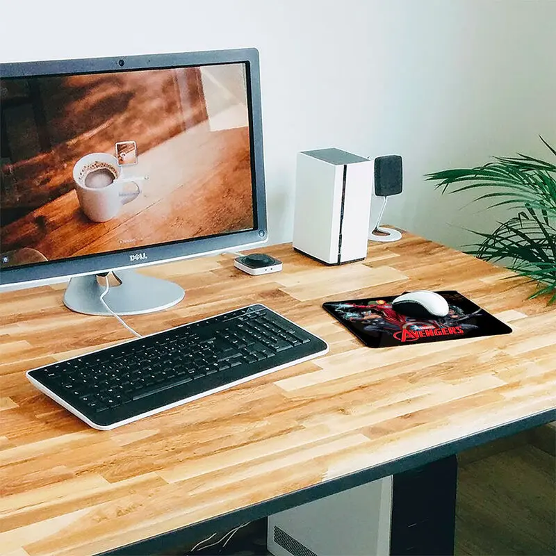 Marvel Avengers podloga za miško fotografija izdelka