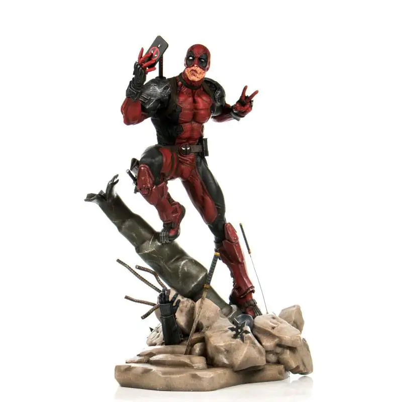 Marvel Comics PrototypeZ Kip 1/6 Deadpool by Erick Sosa 46 cm fotografija izdelka