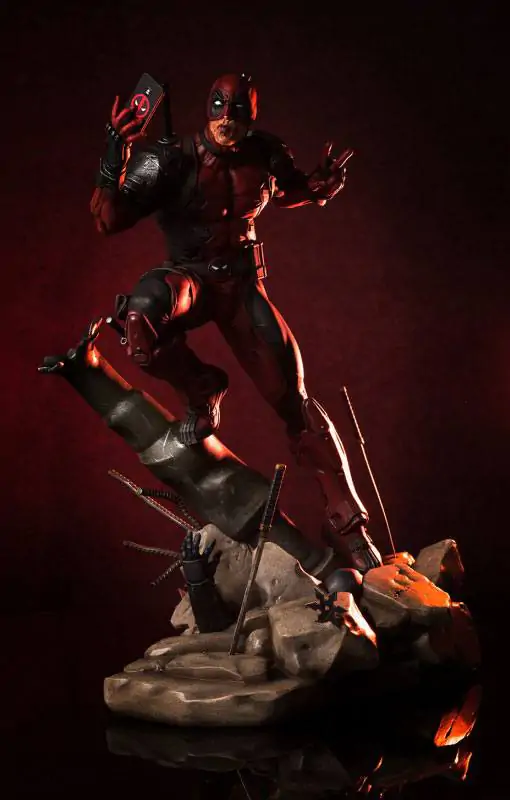 Marvel Comics PrototypeZ Kip 1/6 Deadpool by Erick Sosa 46 cm fotografija izdelka