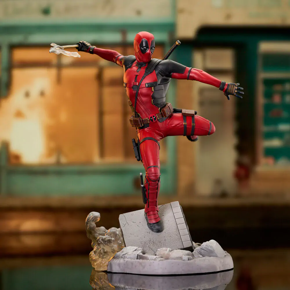 Marvel Deadpool & Wolverine Deadpool figura 25 cm fotografija izdelka