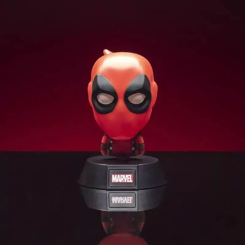 Marvel Icon Lučka Deadpool fotografija izdelka