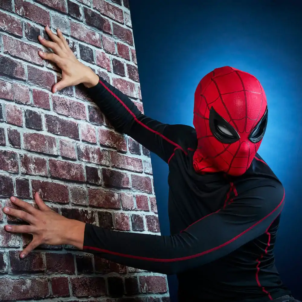 Marvel Legends Series Spider-Man: Homecoming elektronska maska fotografija izdelka
