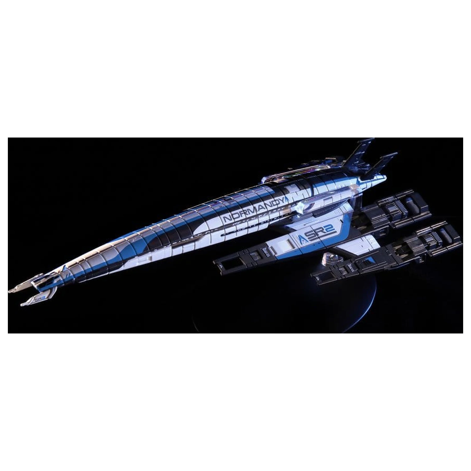 Mass Effect Die-Cast Normandy SR-2 figura 22 cm fotografija izdelka