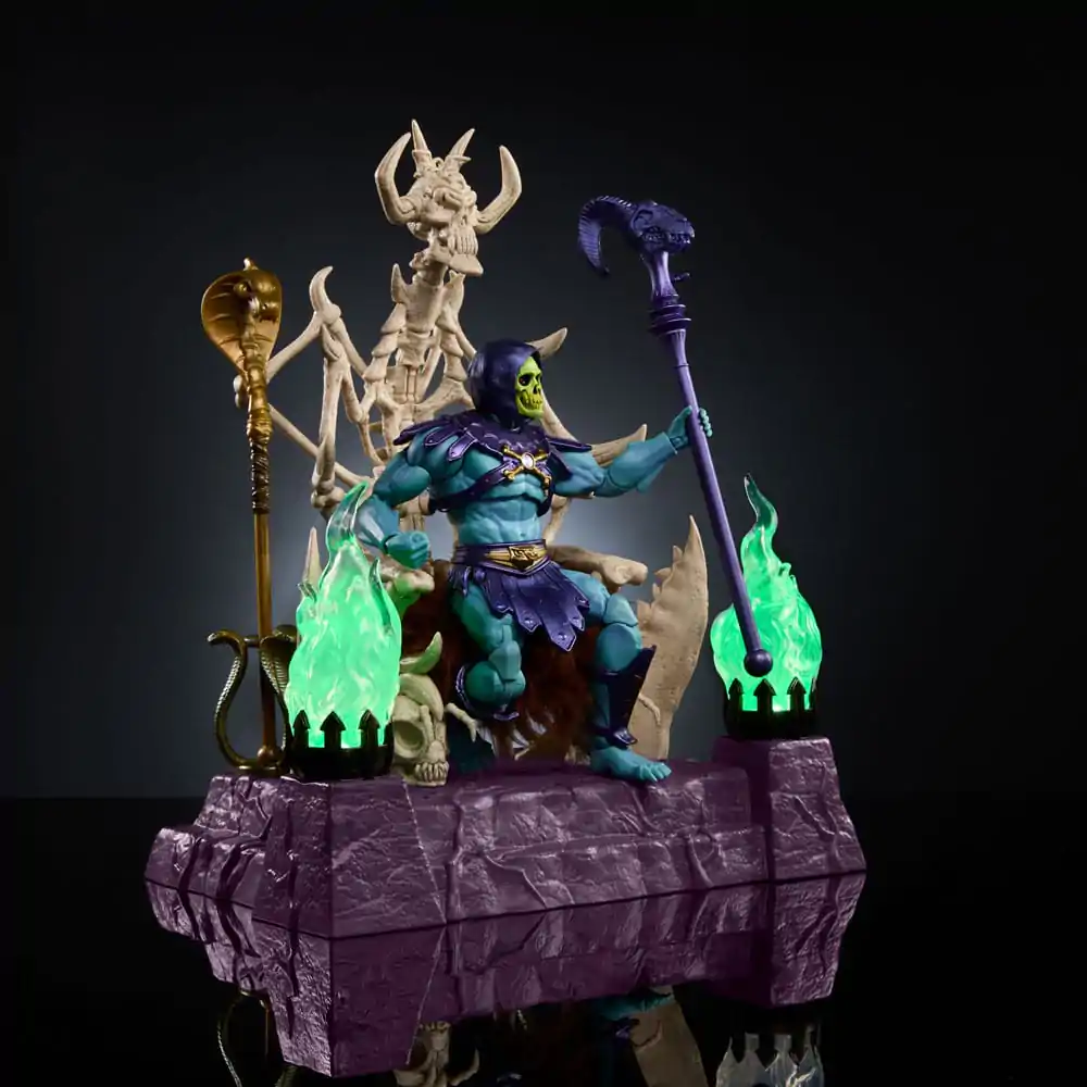 Masters of the Universe: New Eternia Masterverse akcijska figura Skeletor & Throne 18 cm fotografija izdelka