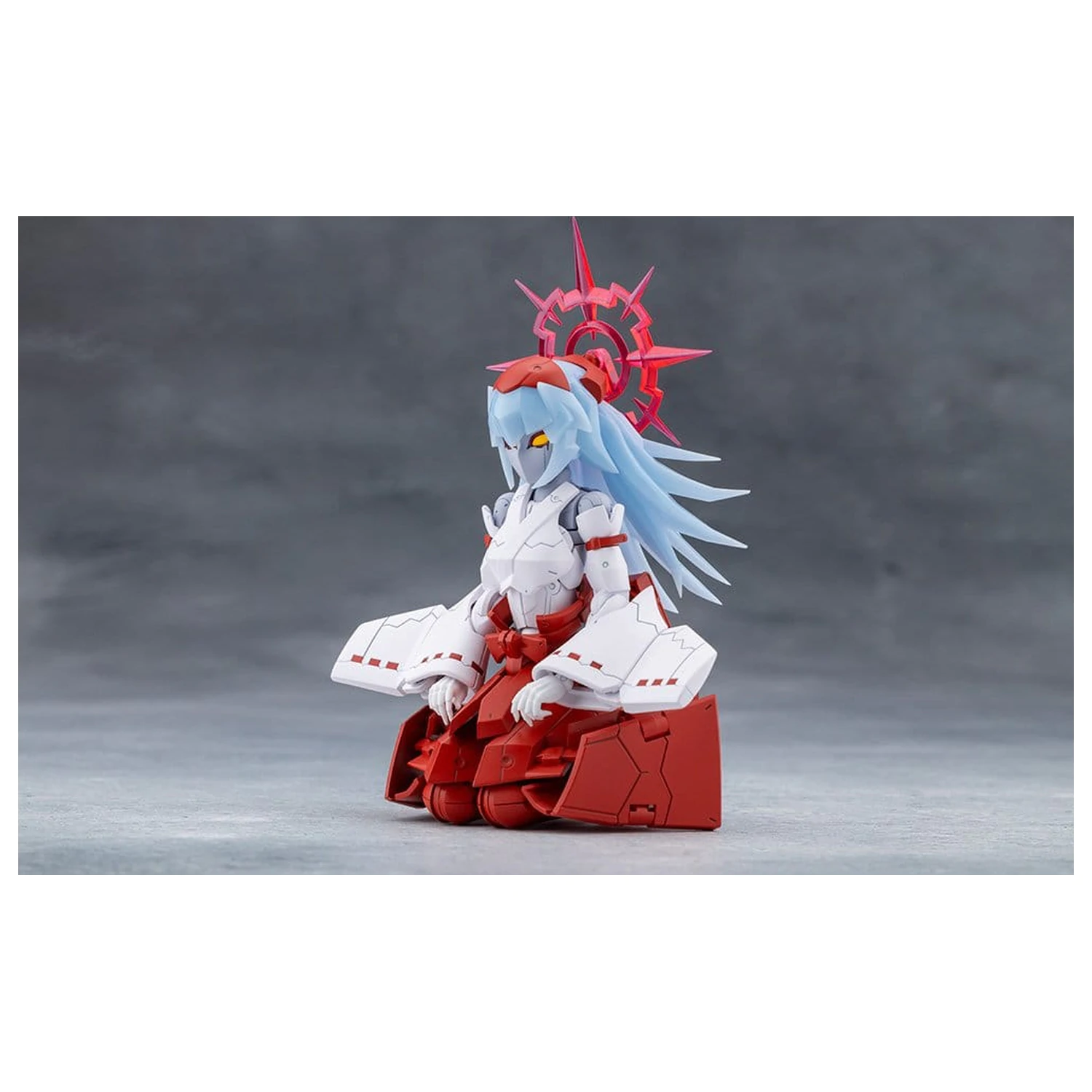 Megalomaria Unlimited Universe plastični model Eis Eizen 16 cm fotografija izdelka