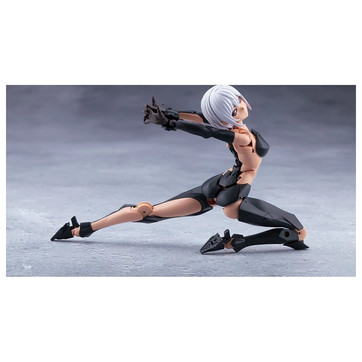 Megalomaria Unlimited Universe Emulator #2 komplet plastičnih modelov 16 cm fotografija izdelka