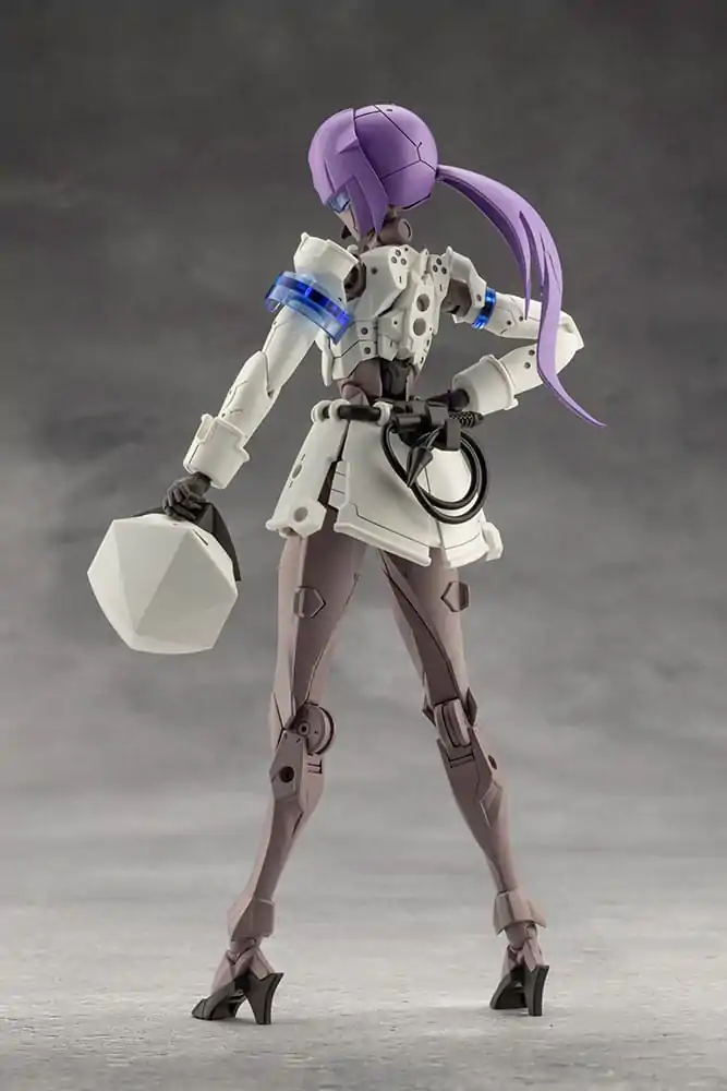 Megalomaria Unlimited Universe Plastični komplet modela Vanguard Leader 16 cm fotografija izdelka