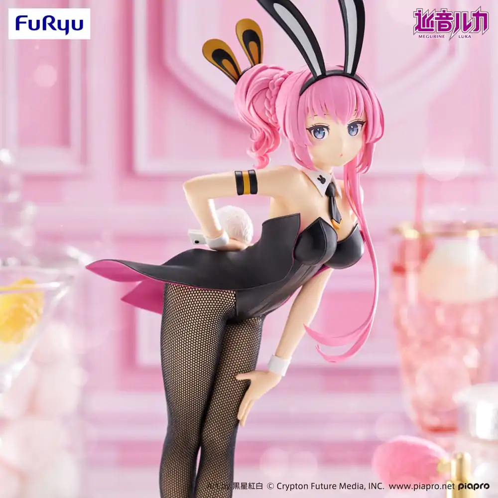 Megurine Luka BiCute Bunnies PVC figurica Megurine Luka 28 cm fotografija izdelka