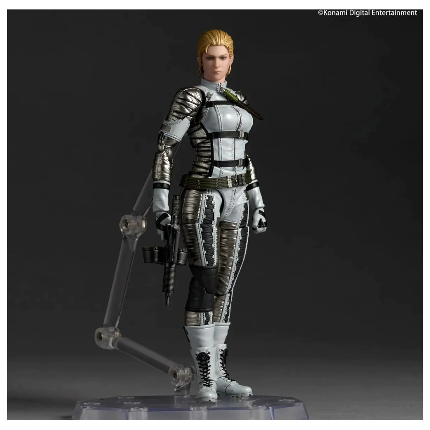 Metal Gear Solid Delta The Boss figura Revoltech A.Y. 15,5 cm fotografija izdelka