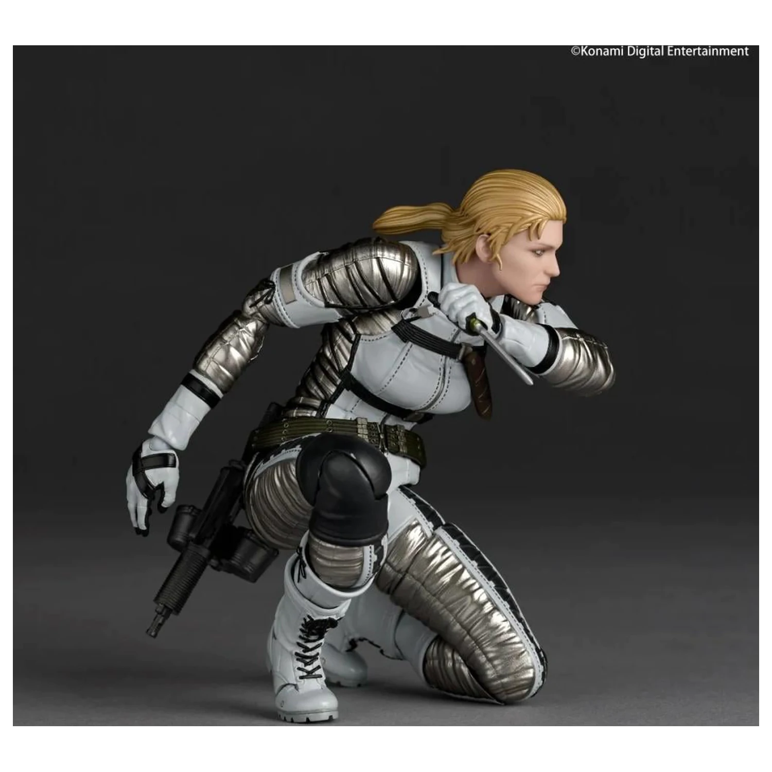 Metal Gear Solid Delta The Boss figura Revoltech A.Y. 15,5 cm fotografija izdelka