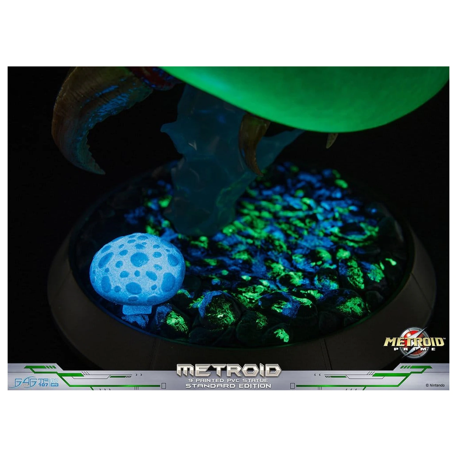 Metroid Prime PVC figura Metroid (standardna) (sveti v temi) 21 cm fotografija izdelka