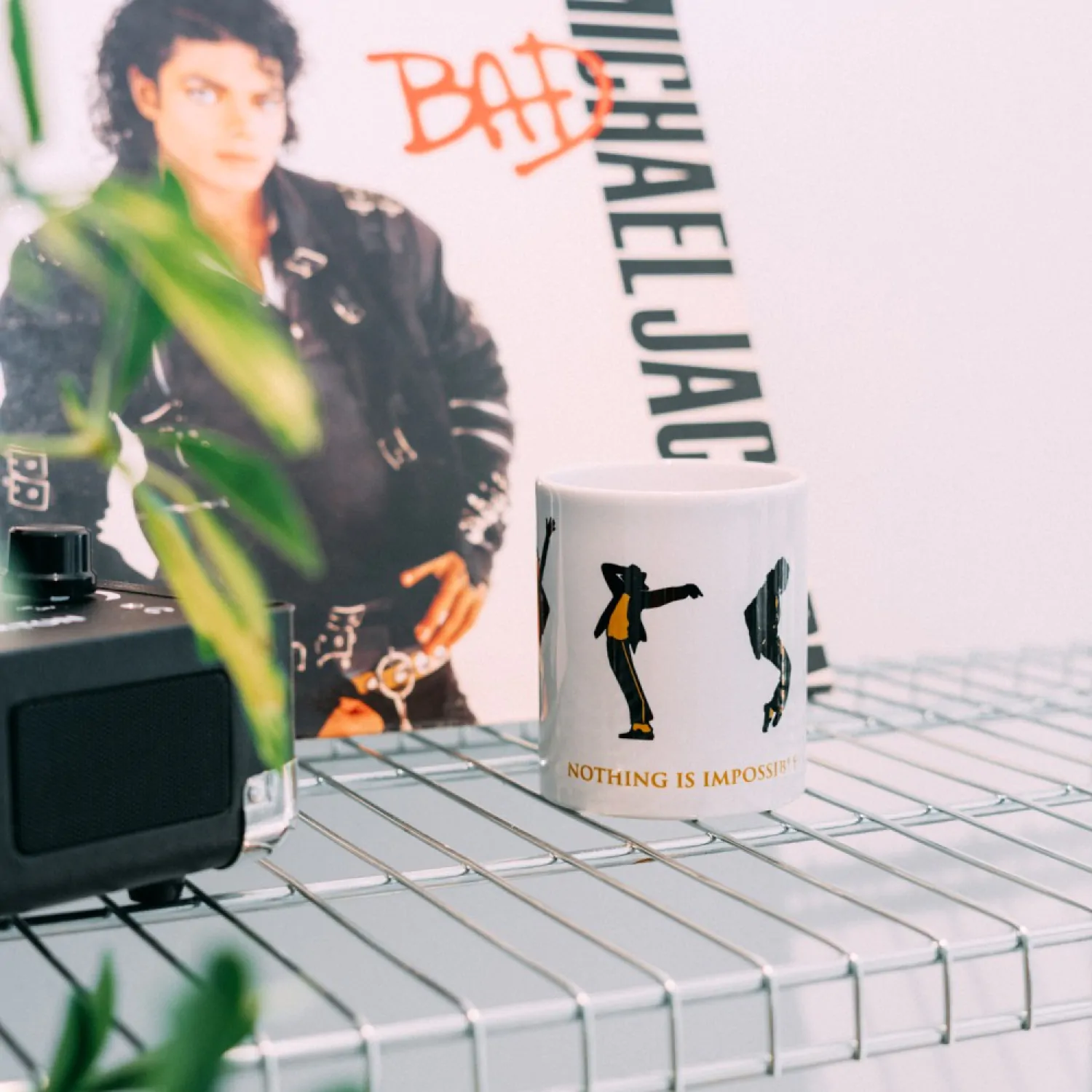 Michael Jackson Skodelica Nothing is Impossible 350 ml fotografija izdelka