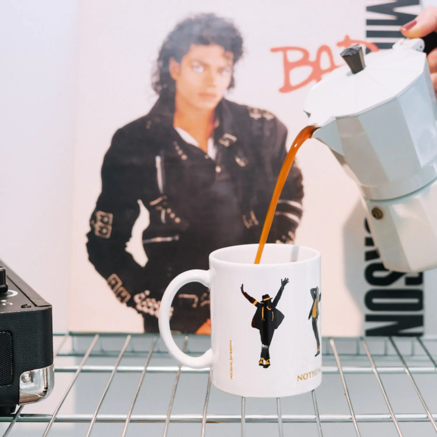 Michael Jackson Skodelica Nothing is Impossible 350 ml fotografija izdelka