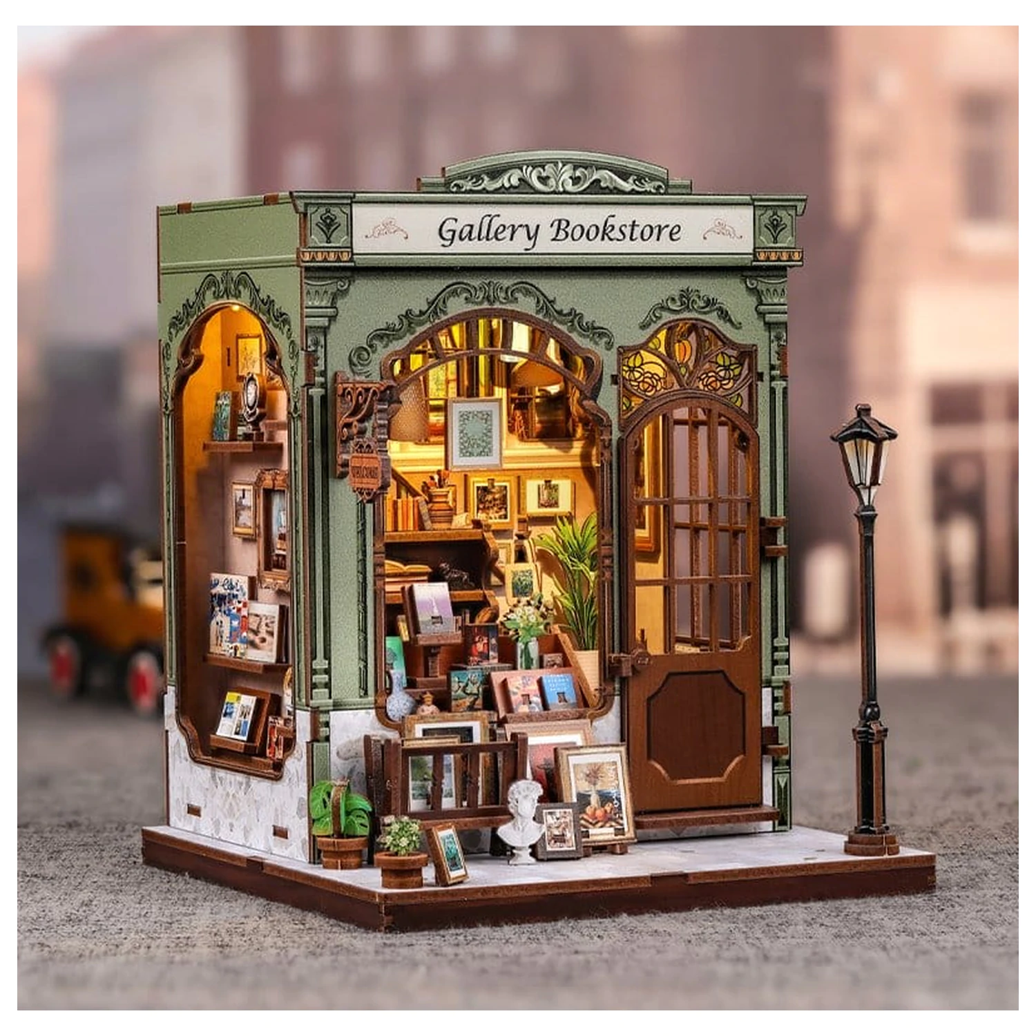 Komplet za sestavo modela miniaturne hiše Gallery Bookstore 20 x 16 cm fotografija izdelka