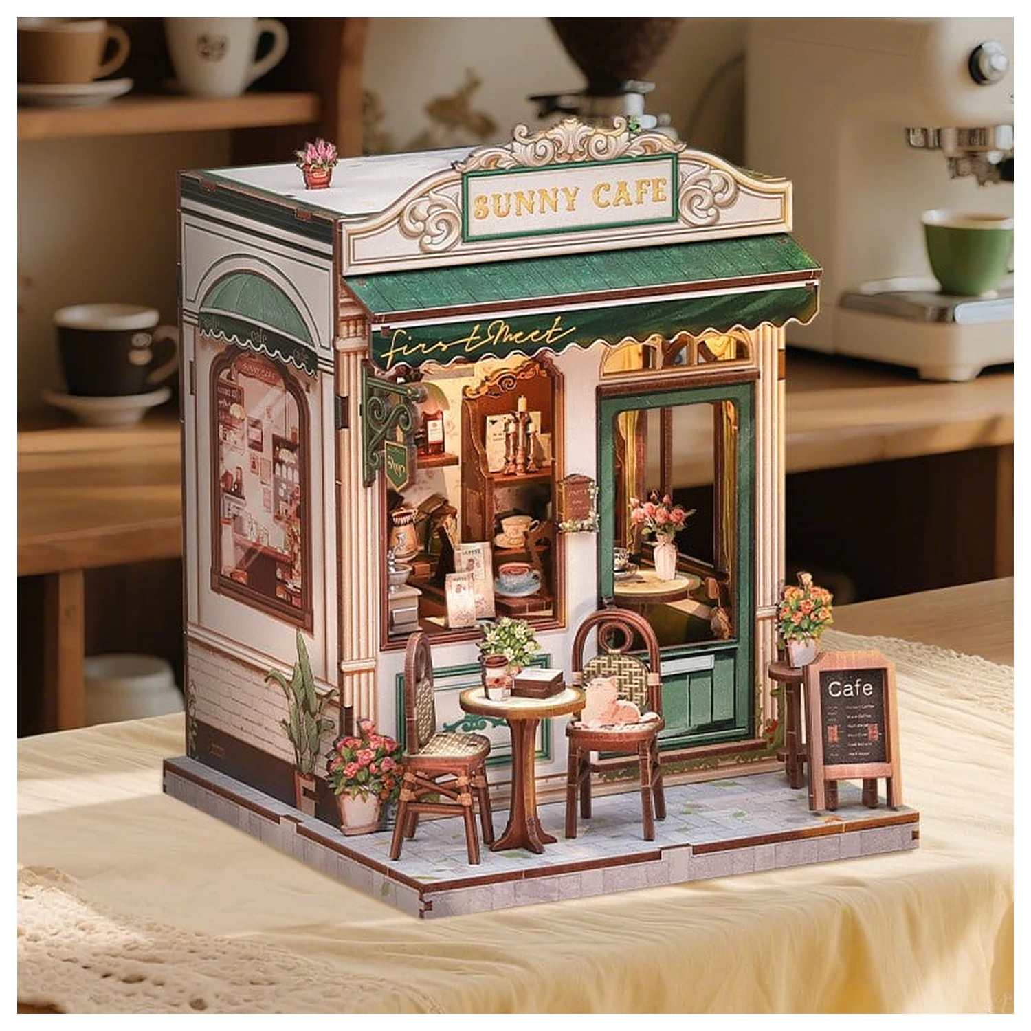 Komplet za izdelavo miniaturnega modela hiše Sunny Cafe 20 x 16 cm fotografija izdelka