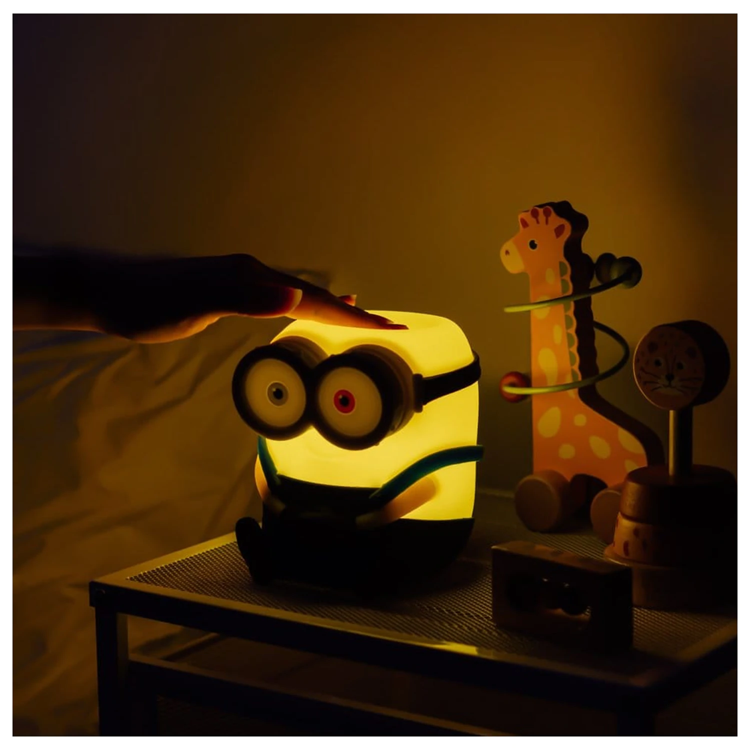 Minions squishy svetilka fotografija izdelka