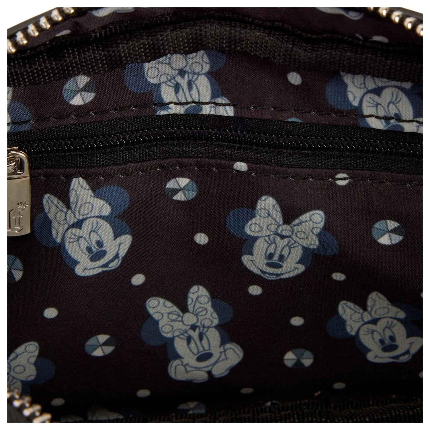 Minnie Mouse by Loungefly torbica za nošenje čez telo Studs & Chains fotografija izdelka