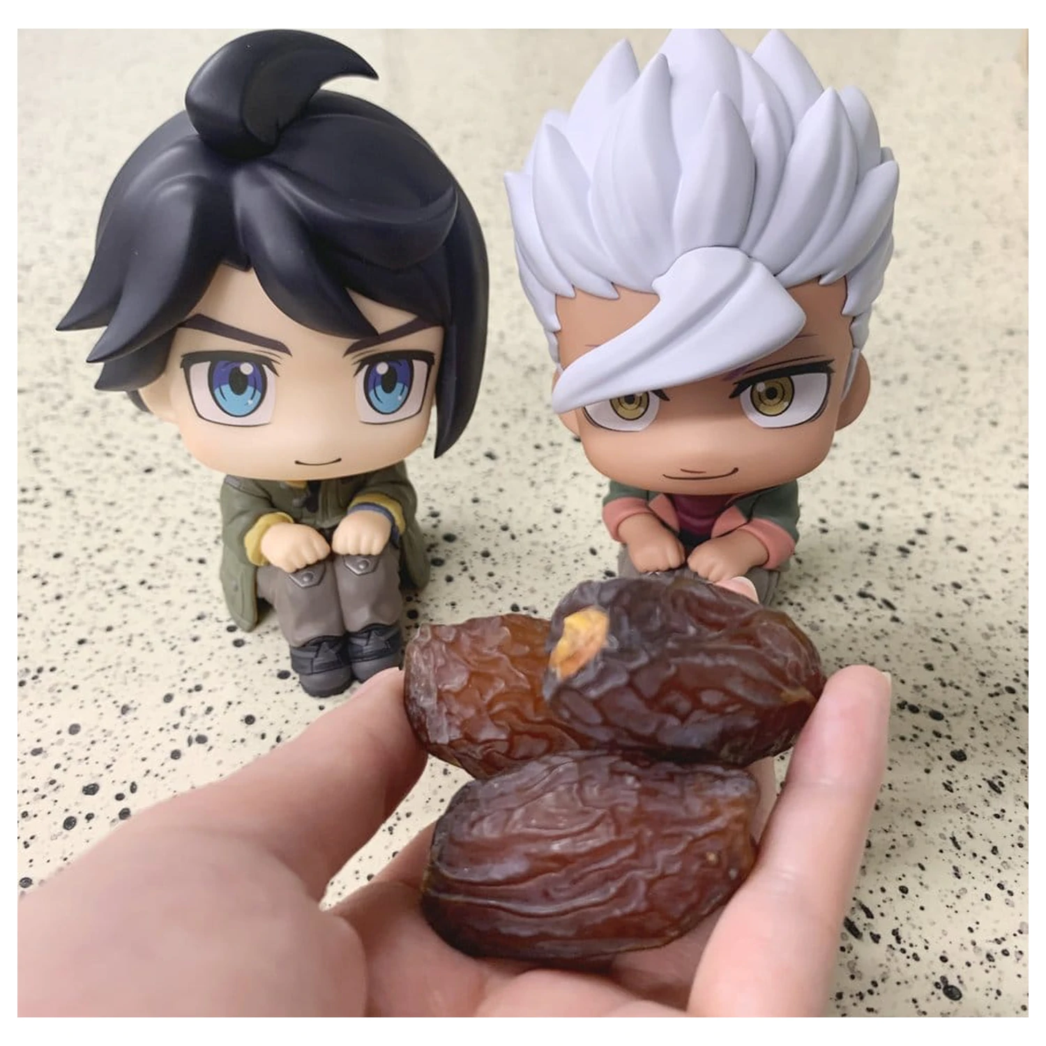 Mobile Suit Gundam Iron-Blooded Orphans Look Up PVC Kipi Mikazuki Augus & Orga Itsuka 11 cm (z darilom) fotografija izdelka