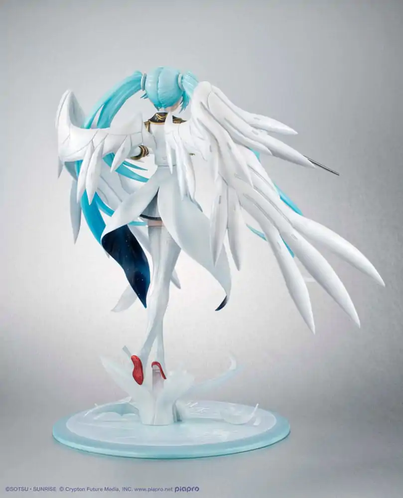 Mobile Suit Gundam x Hatsune Miku Lucrea PVC kip Hatsune Miku x Wing Gundam Zero EW 45th Anniversary 27 cm fotografija izdelka