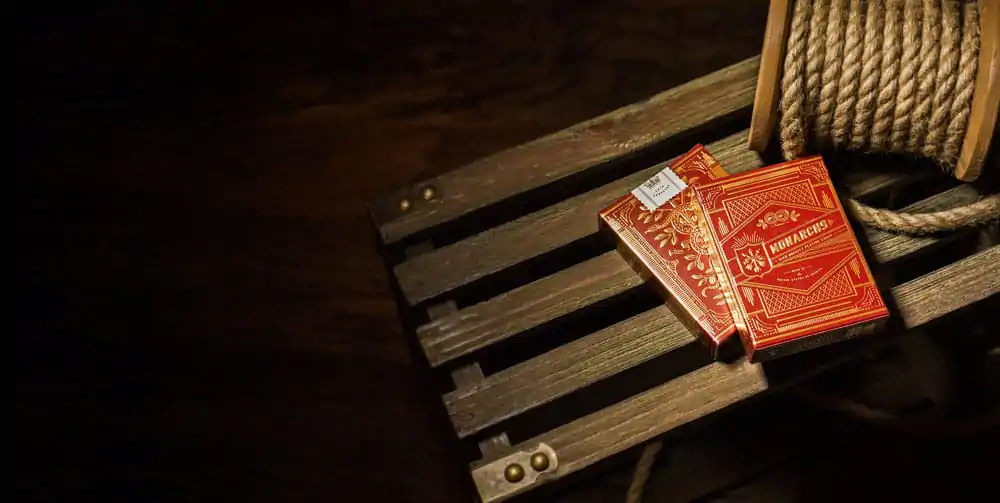 Monarchs Igralne Karte Rdeče fotografija izdelka