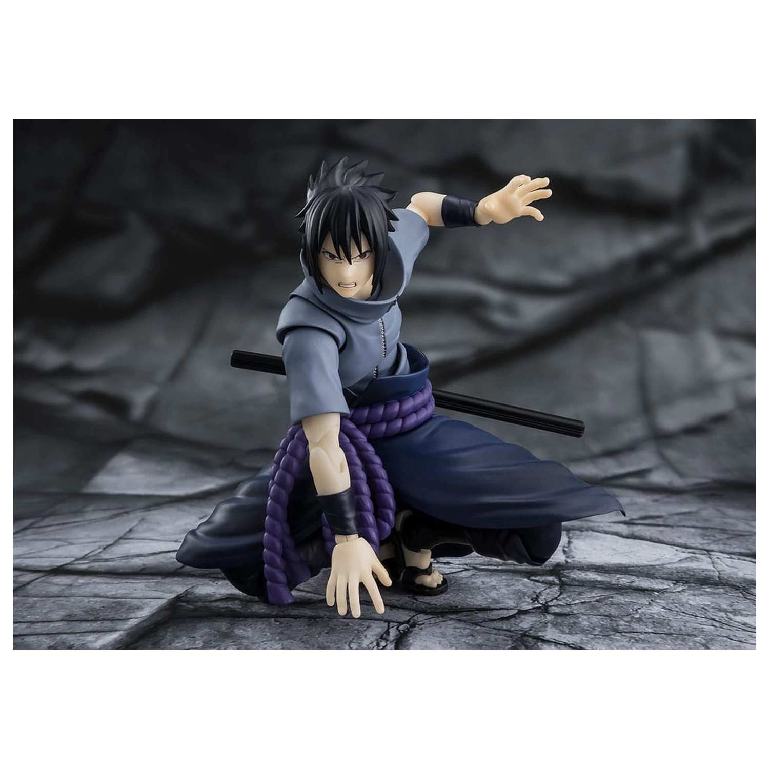 Naruto S.H.Figuarts akcijska figura Sasuke Uchiha Solitary Shinobi 15 cm fotografija izdelka