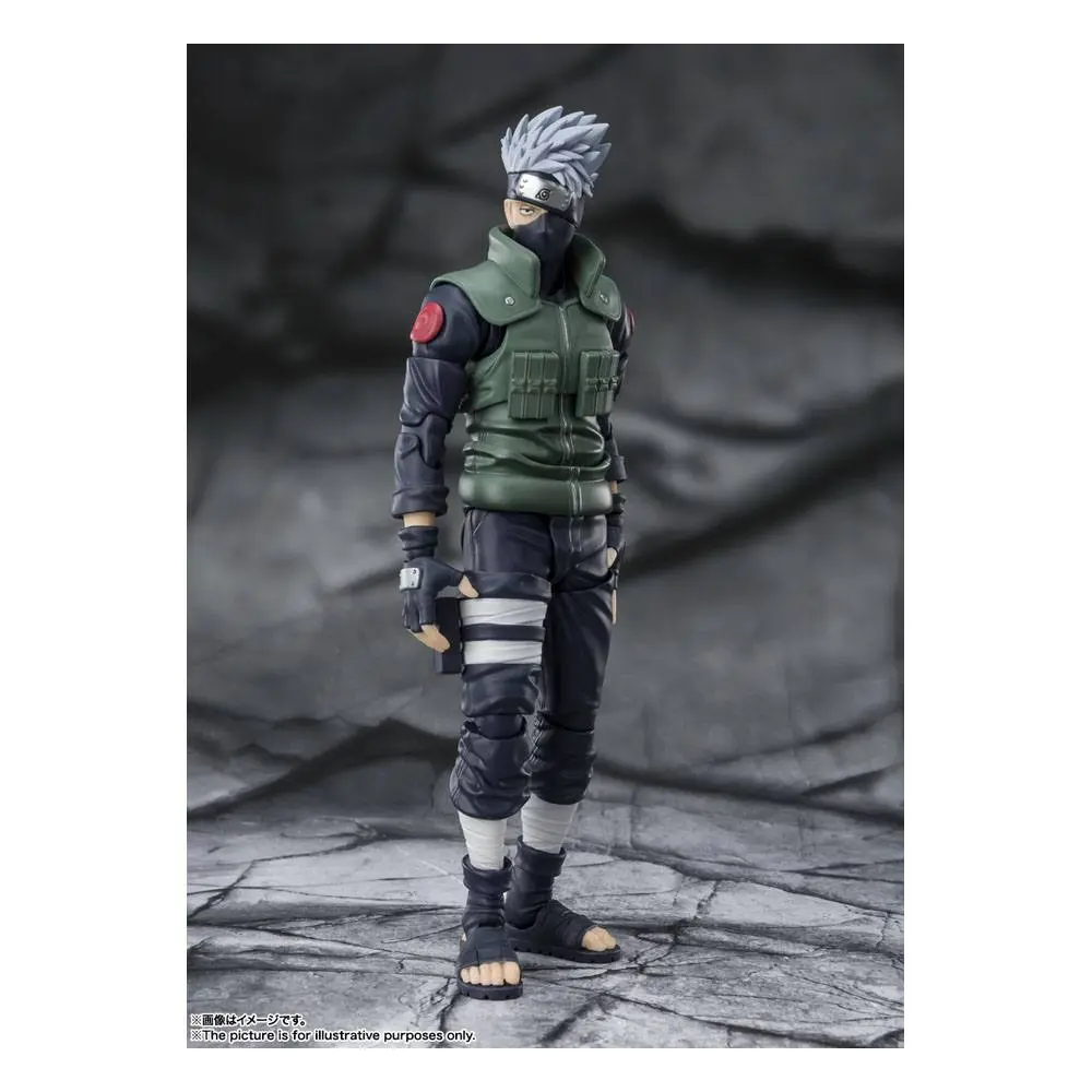 Naruto Shippuden S.H. Figuarts Akcijska Figura Kakashi Hatake -The famed Sharingan Hero- 16 cm fotografija izdelka
