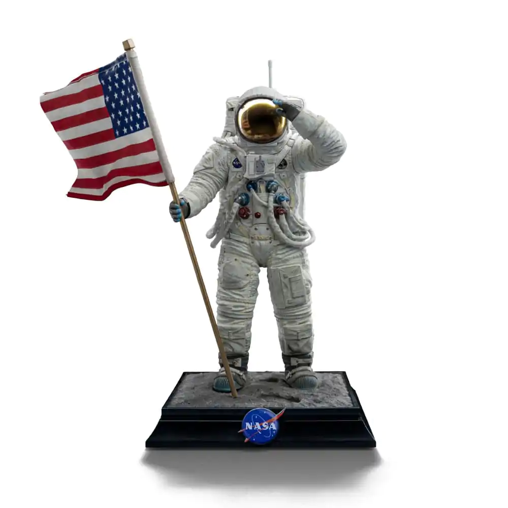 NASA Art Scale Kip 1/10 Apollo 11 Astronaut 23 cm fotografija izdelka