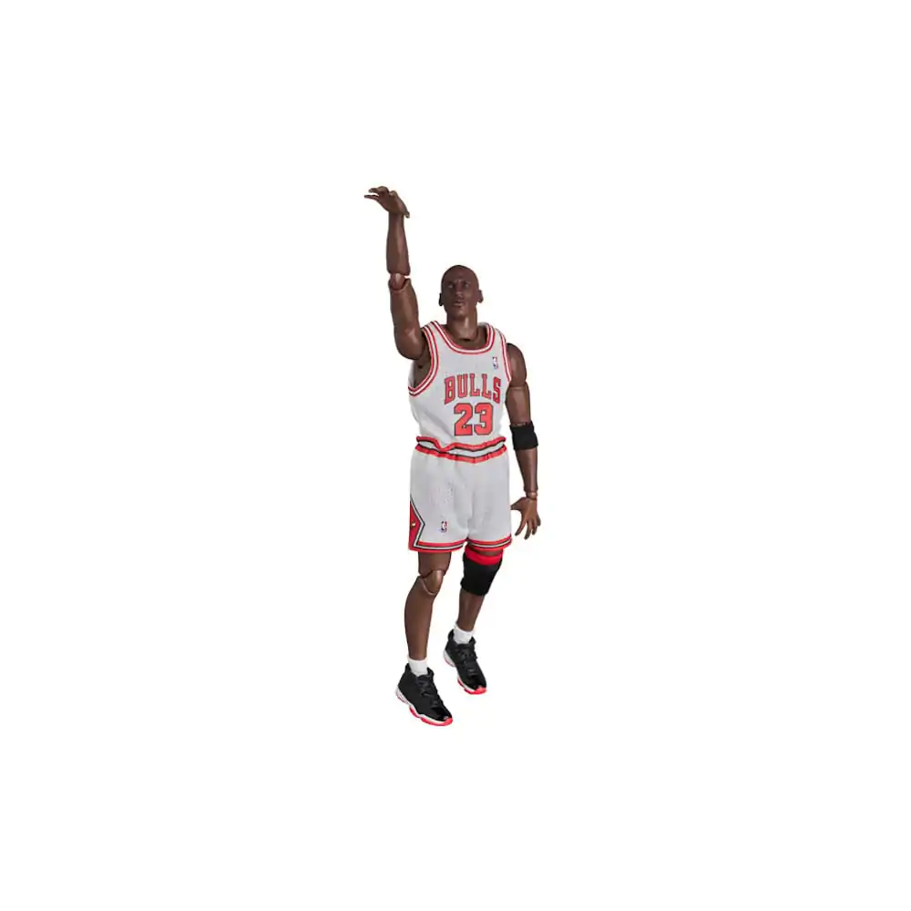 NBA MAFEX Akcijska Figura Michael Jordan - Chicago Bulls HOME 17 cm fotografija izdelka