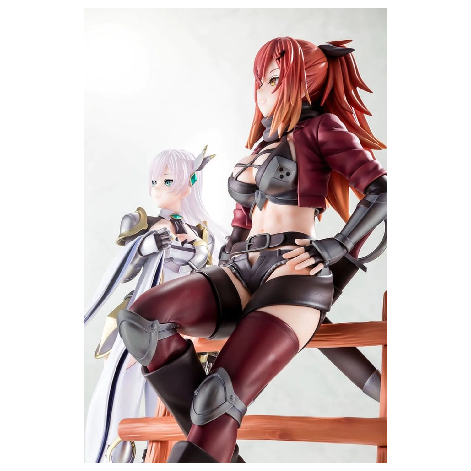 From Old Country Bumpkin to Master Swordsman PVC figura 1/6 Surena Lysandra 25 cm fotografija izdelka