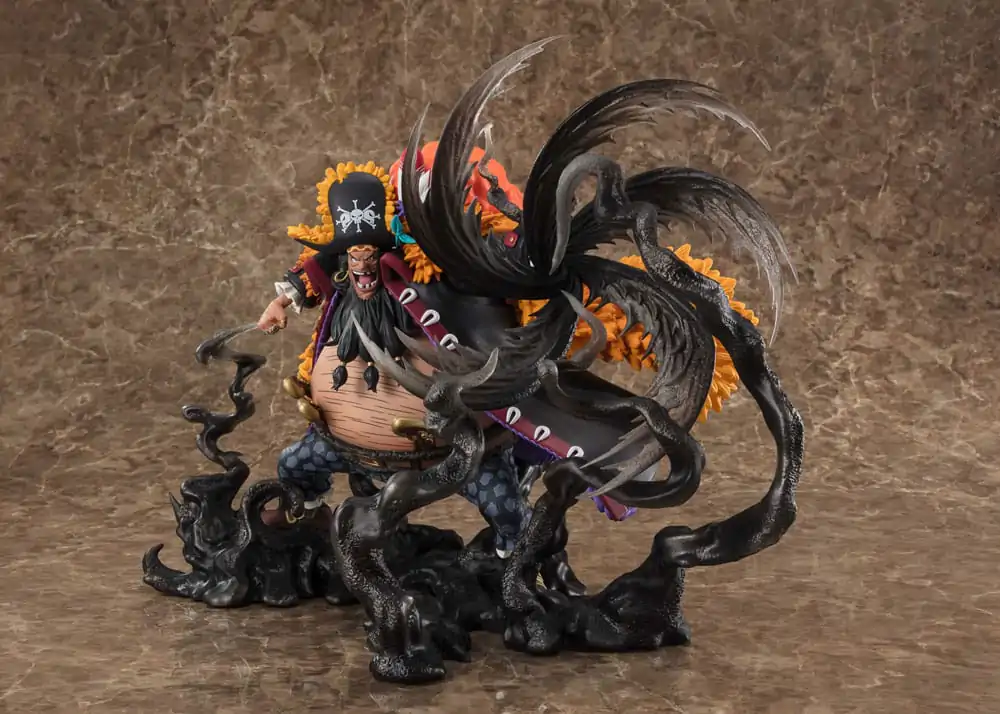 One Piece FiguartsZERO Extra Battle PVC Kip Marshall D. Teach -Kurouzu- 24 cm fotografija izdelka