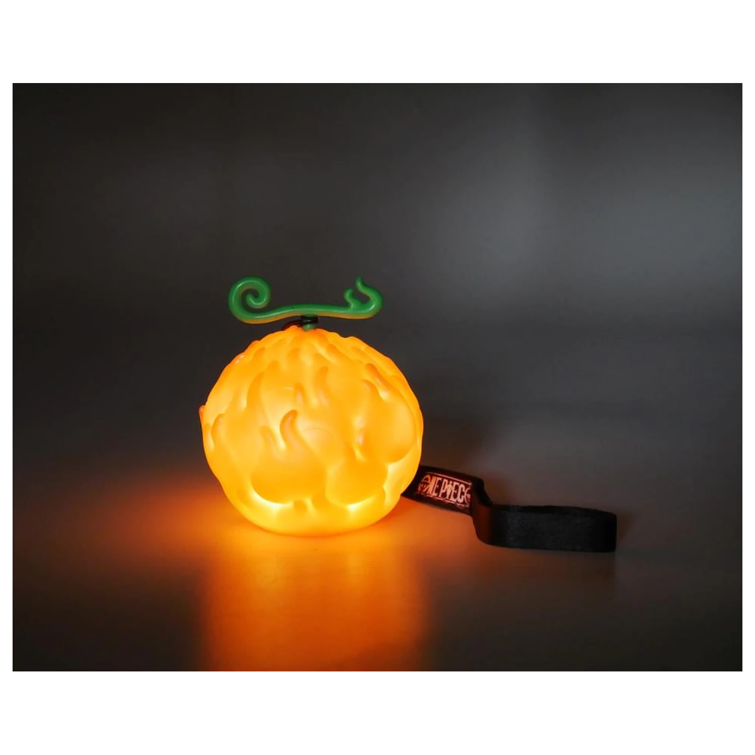 One Piece Flame-Flame Fruit LED svetilka 8 cm fotografija izdelka