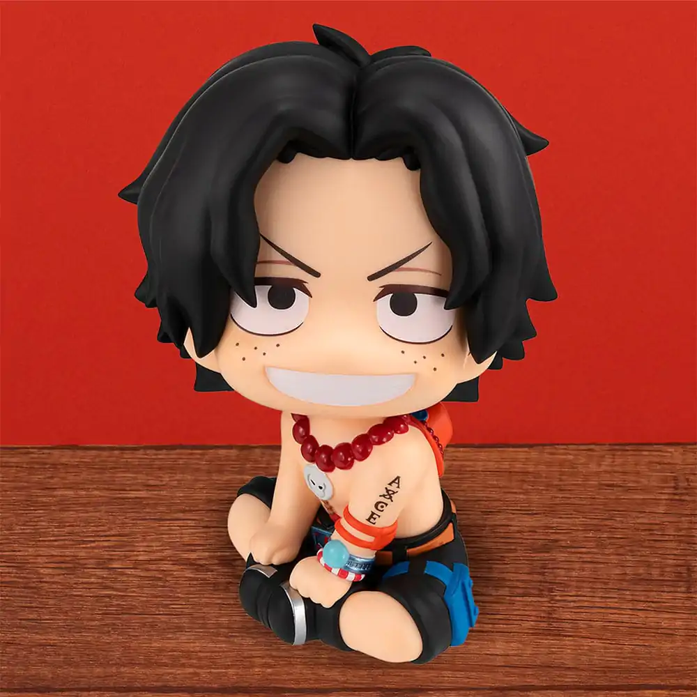 One Piece Look Up PVC Kip Portgas D. Ace 11 cm fotografija izdelka