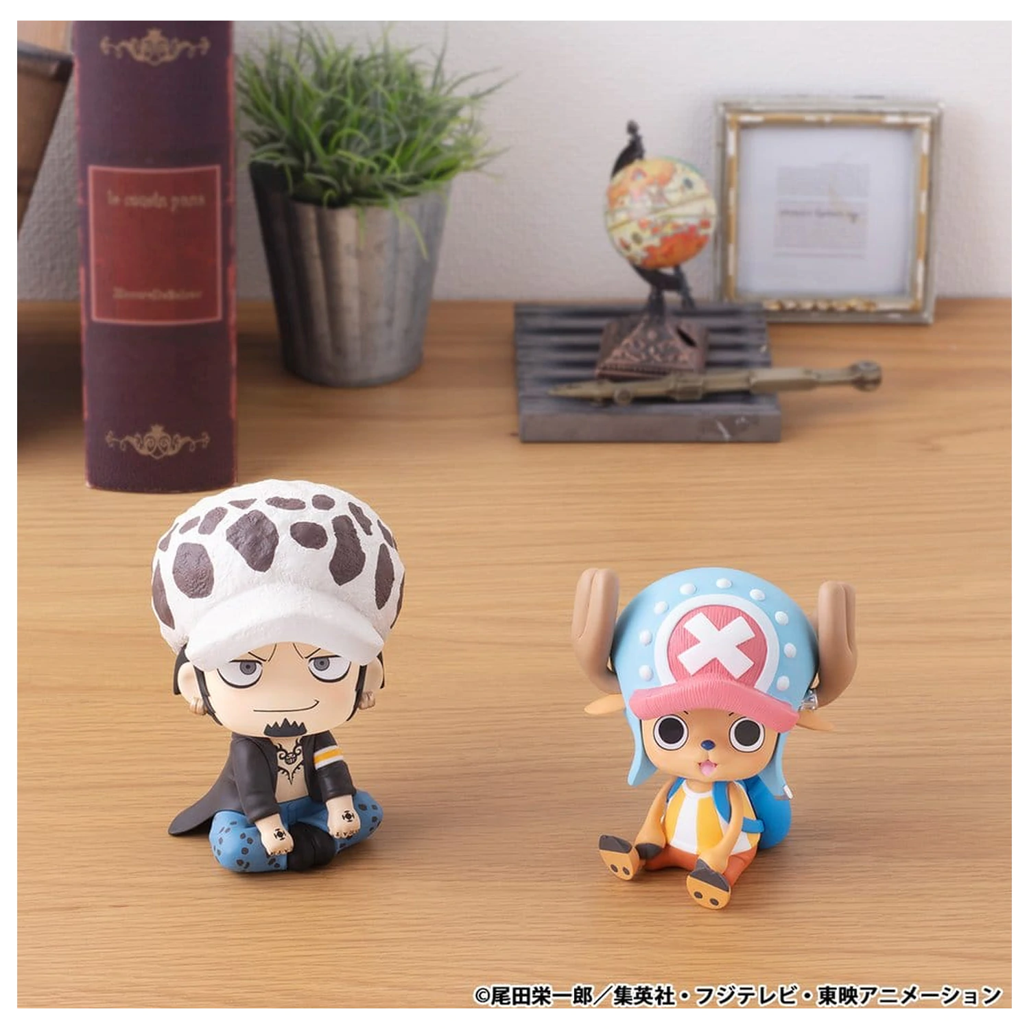 One Piece Look Up PVC kip Trafalgar Law 11 cm fotografija izdelka