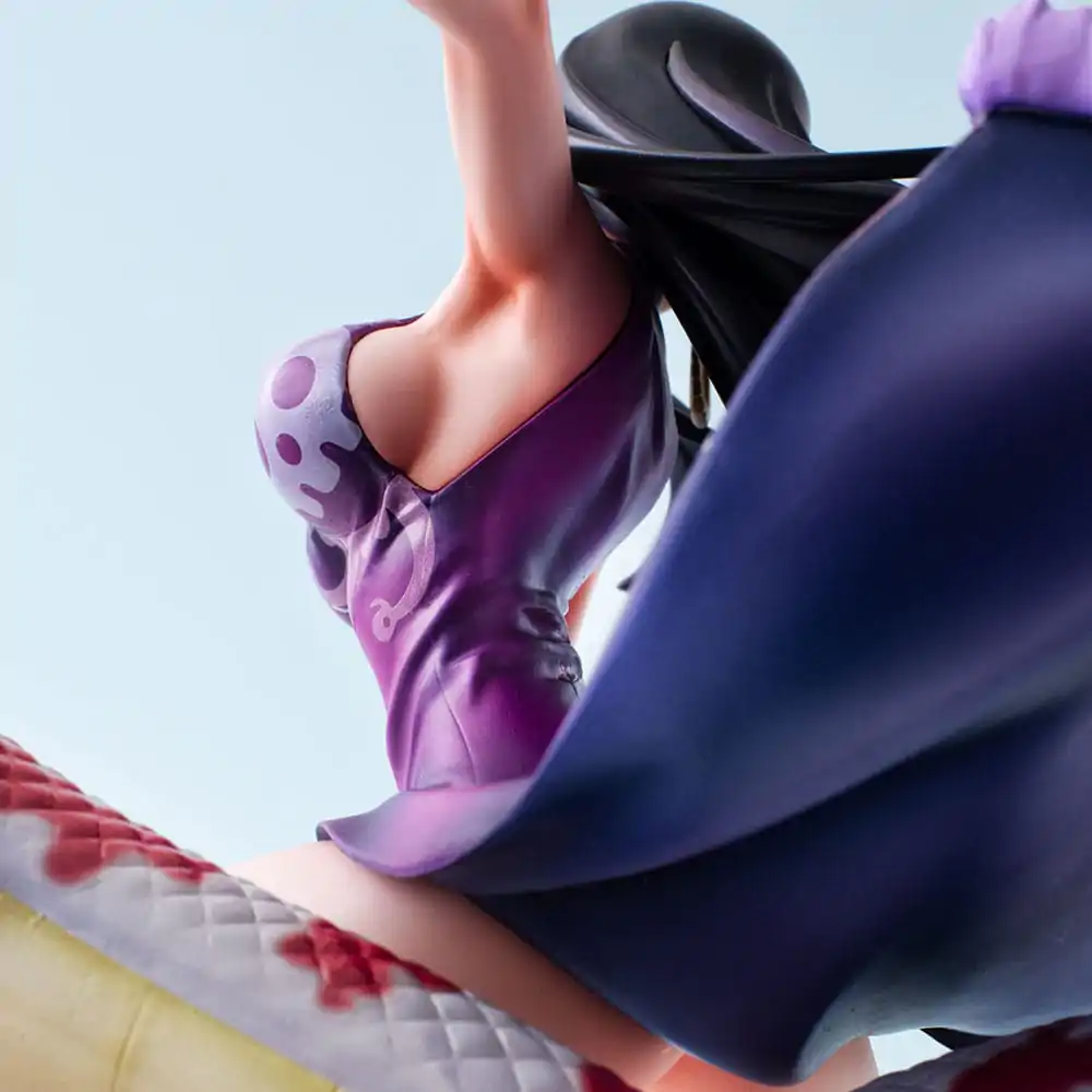 One Piece P.O.P A-Maximum PVC Kip Piratska carica Boa Hancock 27 cm fotografija izdelka
