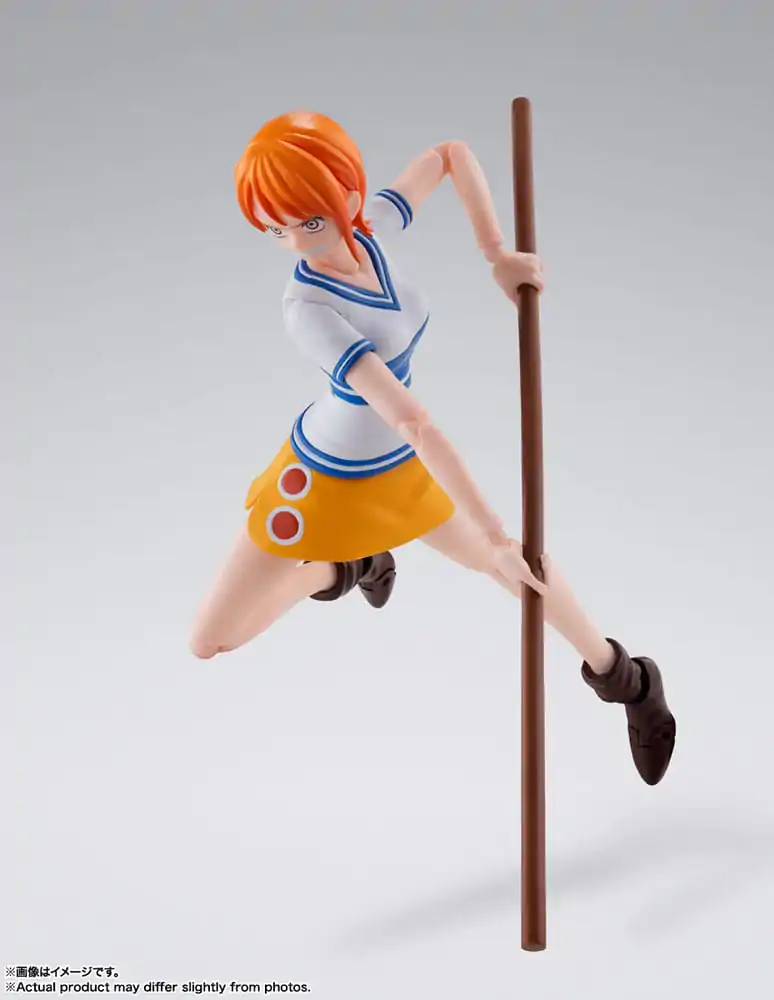 One Piece S.H. Figuarts akcijska figura Nami Romance Dawn 14 cm fotografija izdelka