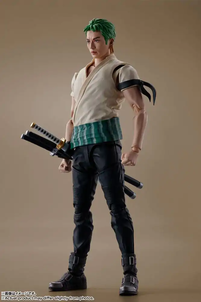 One Piece S.H. Figuarts Akcijska Figura Roronoa Zoro (Netflix) 14 cm fotografija izdelka