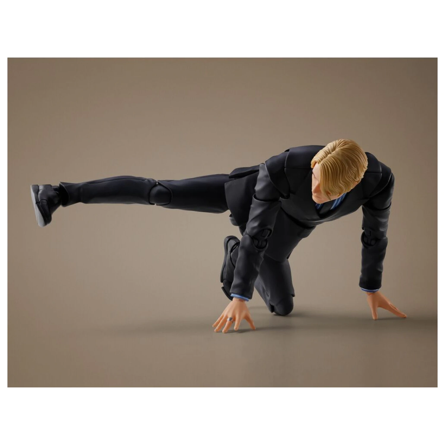 One Piece Sanji S.H. Figuarts figura 15cm fotografija izdelka