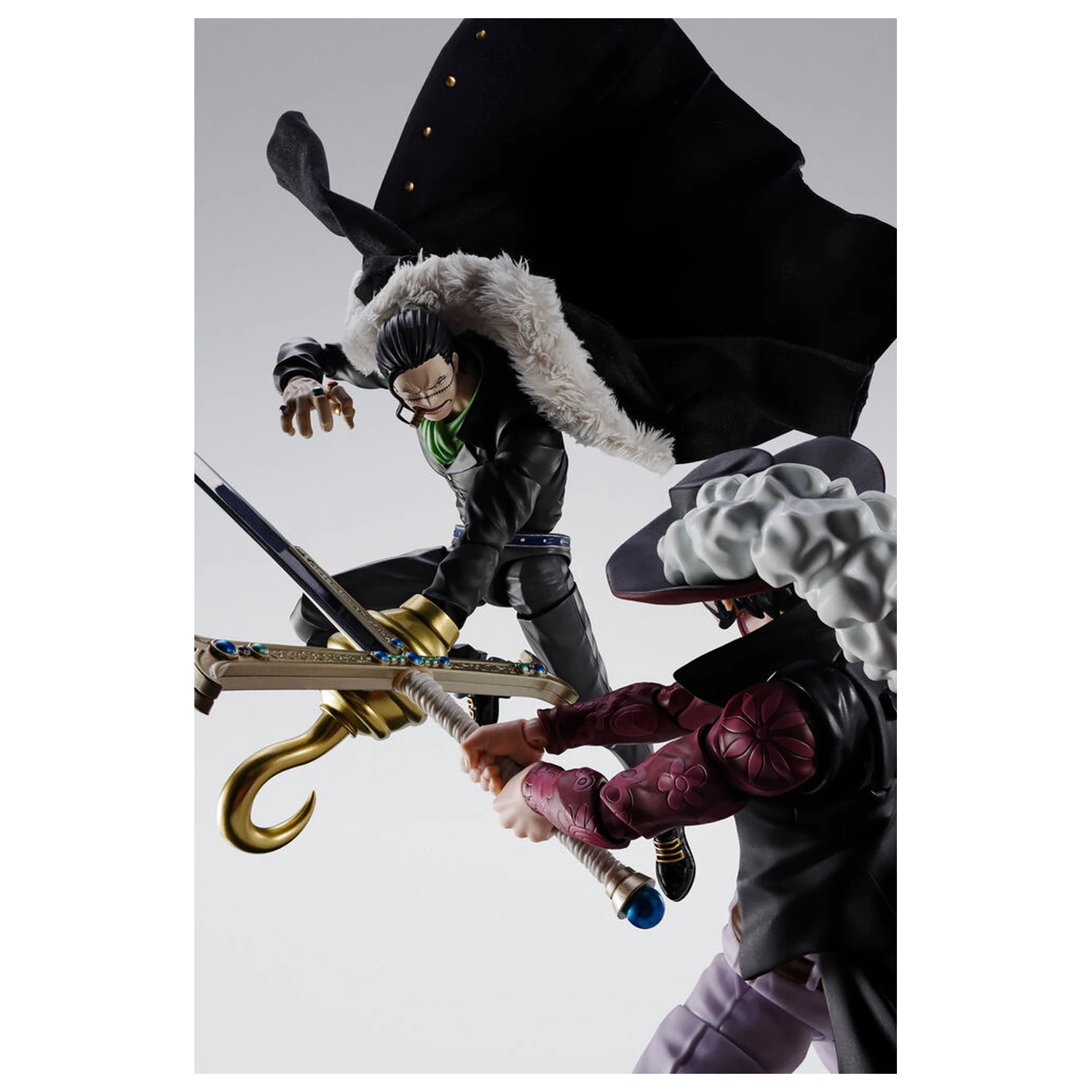 One Piece Sir Crocodile Marineford S.H. Figuarts figura 18 cm fotografija izdelka